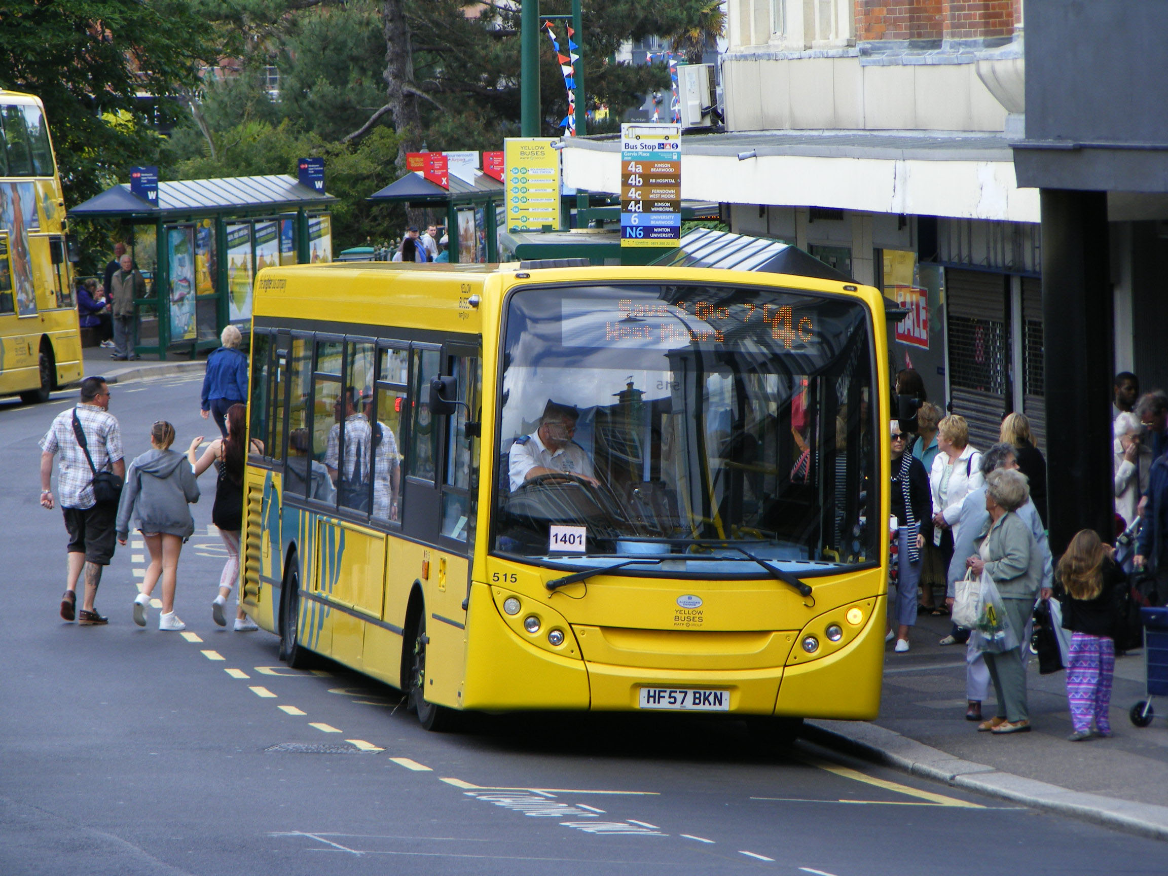 Bournemouth Yellow Buses SHOWBUS BUS IMAGE GALLERY RATP
